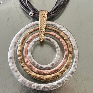 NWOT: Necklace